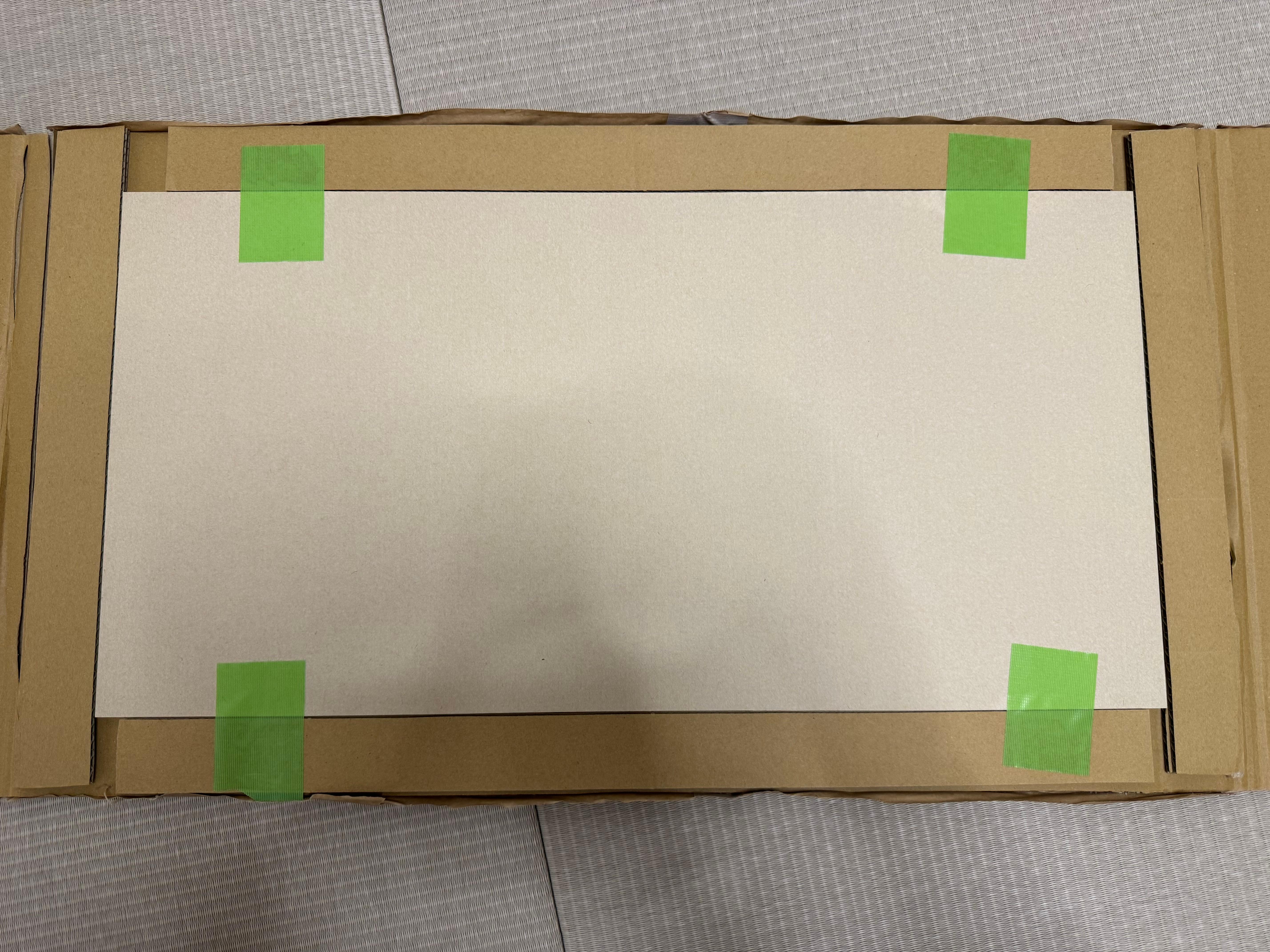 商品名が入ります