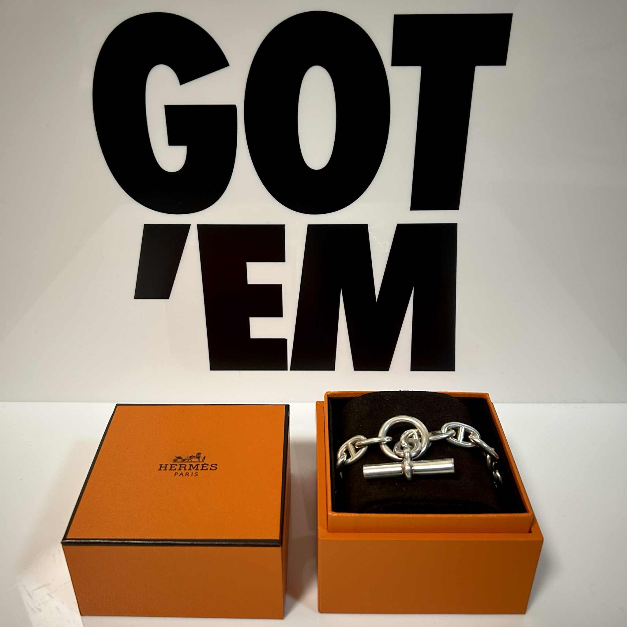 商品名が入ります